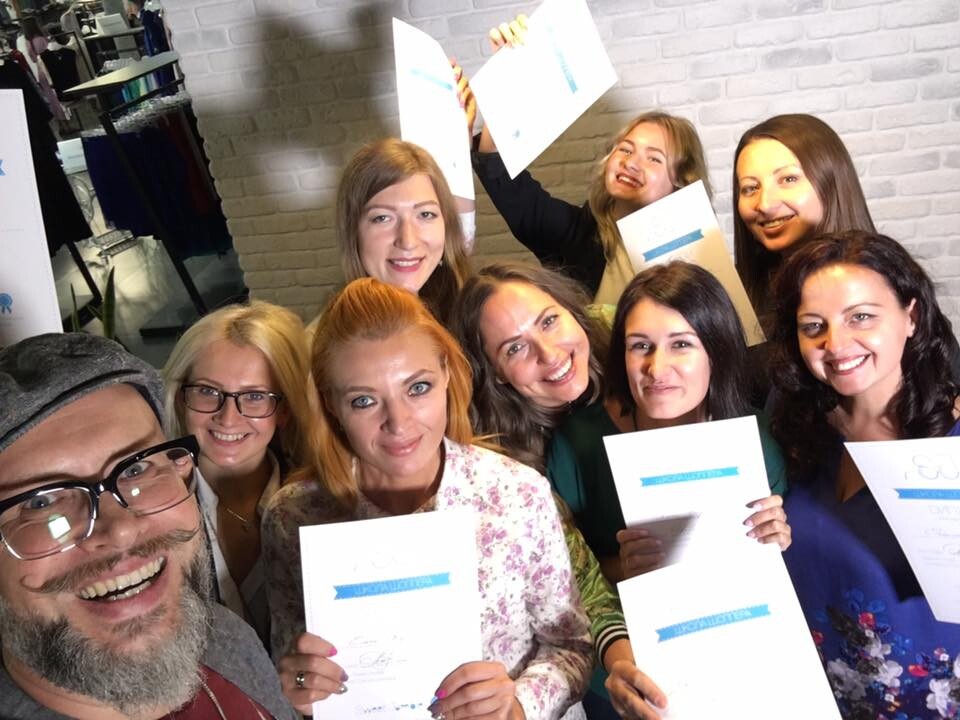 <p>Диплом Sweet Jumble хорошо известен среди украинской fashion тусовки, ТРЦ и телеканалов</p> <p>Диплом Sweet Jumble хорошо известен среди украинской fashion тусовки, ТРЦ и телеканалов</p>